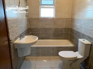  12 عماره للبيع من المالك مباشره مساحه الارض 600 مشاحه البناء 300
