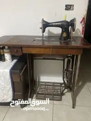  1 ماكينة سنجر انتيك بحاله ممتازه