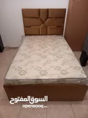  11 double size bed Single size bed available