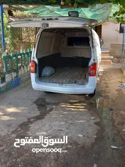  6 هونداي لون ابيض