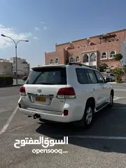  8 لاند كروزر VX.r -2010نظيف للبيع