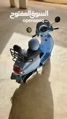  4 فيسبا لون مميز  2025 Vespa Vxl 150