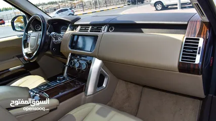  15 Range Rover Vogue SE - V8 - 2014 MODEL - GCC