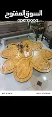 6 طاولة خشب متين