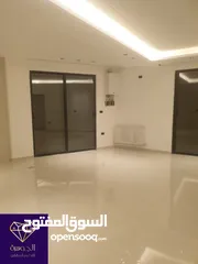  13 طابق اخير مع روف دوبلكس فاخر لم يسكن لقطه وبسعر مغري جدا عرض خاص أرقى مناطق خلدا وام السماق