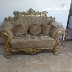  8 كنب واثاث للبيع