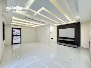  5 شقة مميزة للبيع طابق ثاني مساحة 230م بخلدا بتشطيبات مميزة (مشروع 115)