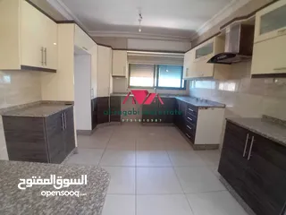  9 شقة / للايجار / ارضية / ديلوكس / 3نوم / ام السماق
