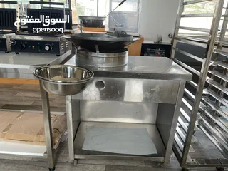  1 طاولة فلافل ستانلس مجلفن مع كامل معداتها بسعر 1700