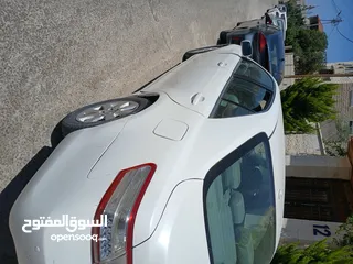  6 هونداي ايونك و تويوتا كامري للايجار الشهري