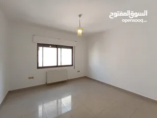  4 شقة غير مفروشة للإيجار 300م2 ( Property 19203 )-174847862