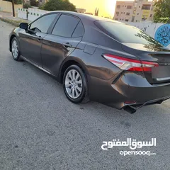  6 تويوتا كامر 2018 LE ليثيوم بلادها وارد امريكي