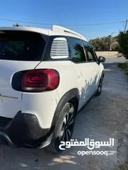  5 Citroën C3 Aircross