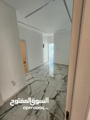  7 مكتب للبيع