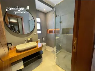  22 بمقدم 10% فقط شقه استلام فوري و اقساط علي 10 سنوات بالعاصمه الاداريه   جاهزه علي المعاينه  بحري