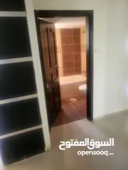 5 شقه مشطبه للبيع دون وسطاء 130 الف 3 غرف نوم في المصيون