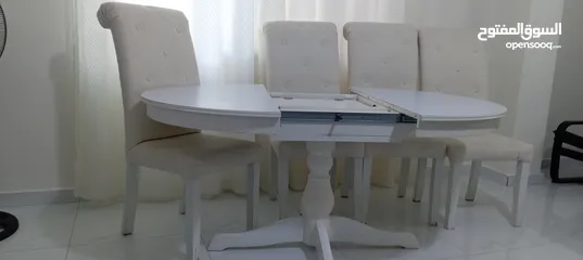  2 طاولة سفره ايكيا اربع مقاعد