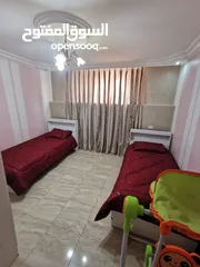  10 شقة جزء من فيلا للإيجار