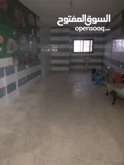  5 مخازن للإيجار