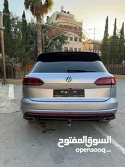  4 Touareg black edition Rline
