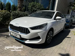  2 كيا K3 كهربائية بالكامل 2022 Kia K3 Electric