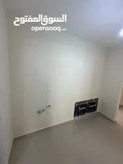  2 ثلاث غرف نوم غير مفروشة للايجار