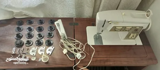  4 ماكينه خياطه وتطريز سنجر ياباني اصلي مستعمل بحالة الوكالة