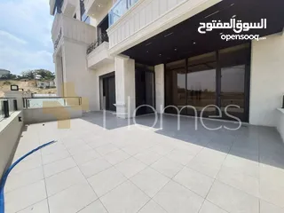  17 شقة ارضية مع ترس للبيع في رجم عميش بمساحة بناء 215م