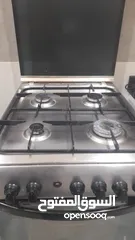  2 gas stove with 4 burners