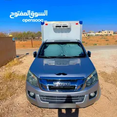  2 بيك اب ايسوزو 2015 + ثلاجة تبريد ISUZU D