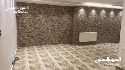  17 شقة مميزة جدا للبيع بسعر مغري في مناطق الجندويل