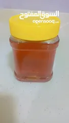  10 عسل طبيعي من المنحله للعلبه