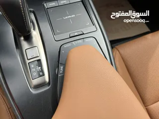  16 ليكزس UX300e كهربائية اعلى اضافات 2021