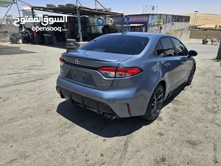  3 تويوتا كورولا 2025 SE Hybrid