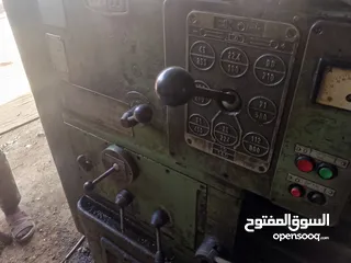  3 مخرطه الماني شرقي طول 3متر