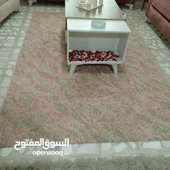  7 طقمين كنب مع 3قطع برادي و3قطع سجاد تركي