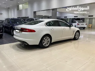  6 Jaguar XF Series 2012 (White)