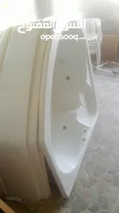  1 جاكوزي شبه جديد للبيع بسعر مغري