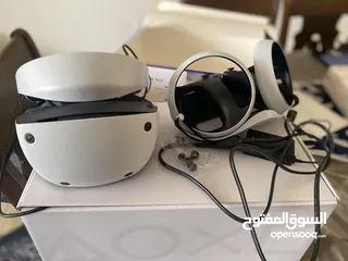  9 PlayStation VR2 with controller charging station