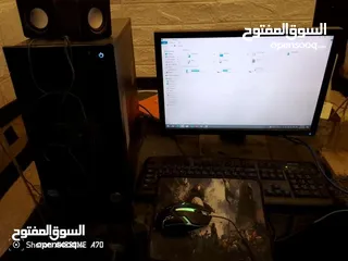  2 كمبيوتر hp شبه جديد  للبيع مستعجل بسبب الضروف وشكرا  وسريع ولا يوجد ولا اي مشكله بجهاز شبه جديد افحص