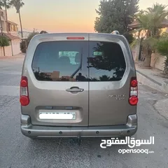  3 بيجو بارتنر 2017 (6+1) ديزل جير عادي