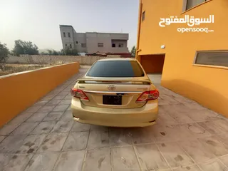  2 للبيع أو بدل تويوتا كارولا 2011 ماتور 1800 اصلي خليجي