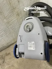  2 Vaccume Cleaner 1800W