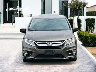  2 AED1080 PM  HONDA ODYSSEY 3.5L TOURING  FULL OPTION  FSH  GCC SPECS  FIRST OWNER