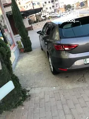  3 سيات ليون جير عادي