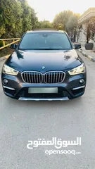  4 سيارة BMW  X1