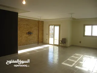  1 شقة الترا سوبر لوكس الحي الثامن الشيخ زايد