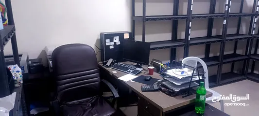  1 اثاث مكتب شركة خدمات توصيل لوجستيه