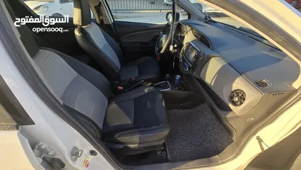  7 تويوتا يارس هايبرد  Toyota yaris hybrid