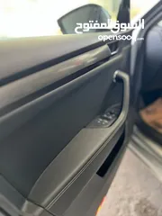  10 Škoda Superb